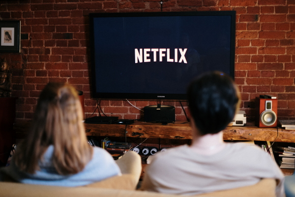 Netflix790円広告付きプランに対する口コミと評価